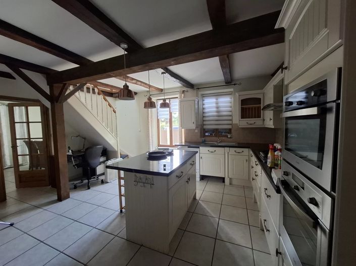 Image No.6-4 Bed House for sale