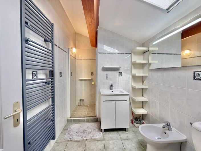 Image No.12-4 Bed House for sale