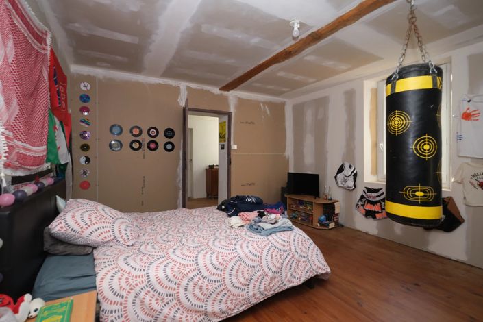 Image No.11-4 Bed House for sale