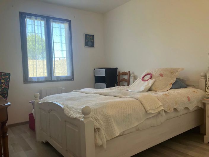 Image No.8-3 Bed House for sale