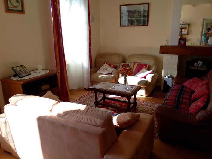 Image No.10-4 Bed House for sale