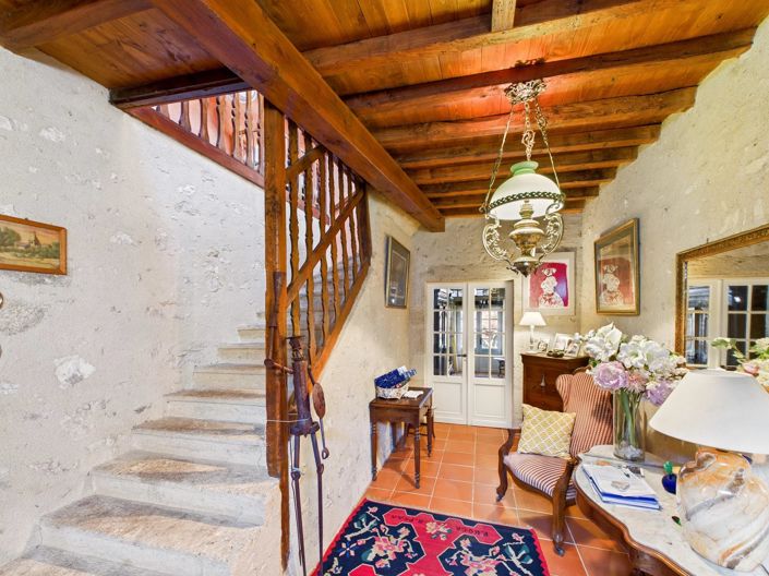 Image No.12-5 Bed House for sale