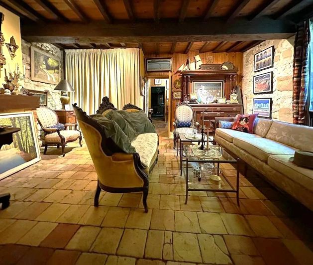 Image No.3-4 Bed House for sale