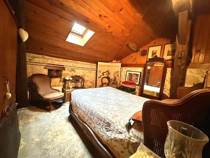 Image No.7-4 Bed House for sale