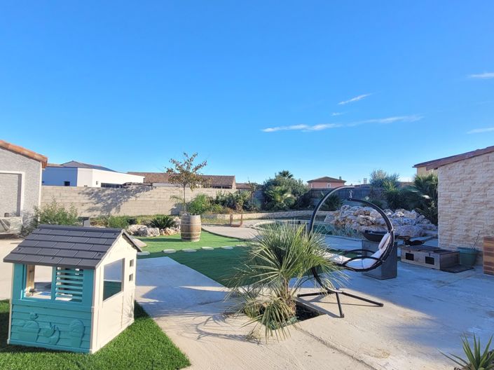 Image No.3-5 Bed House for sale