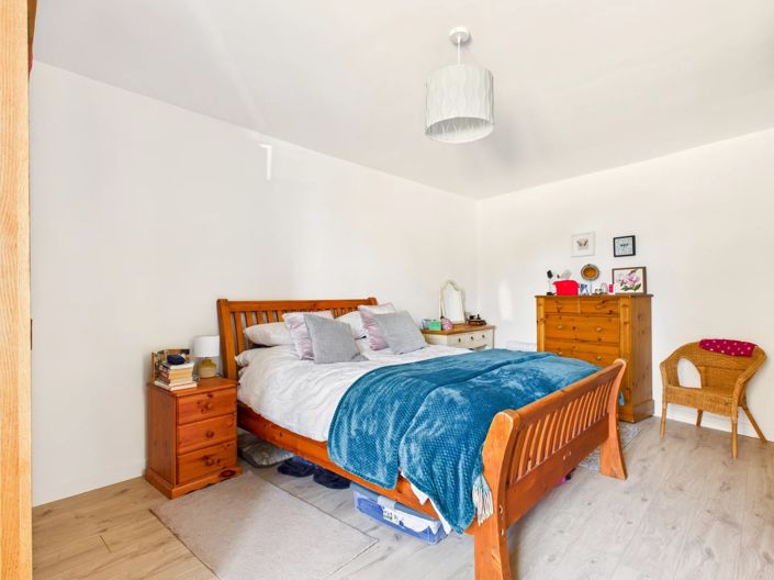 Image No.9-4 Bed Village House for sale