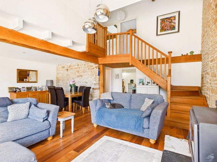 Image No.6-4 Bed Village House for sale