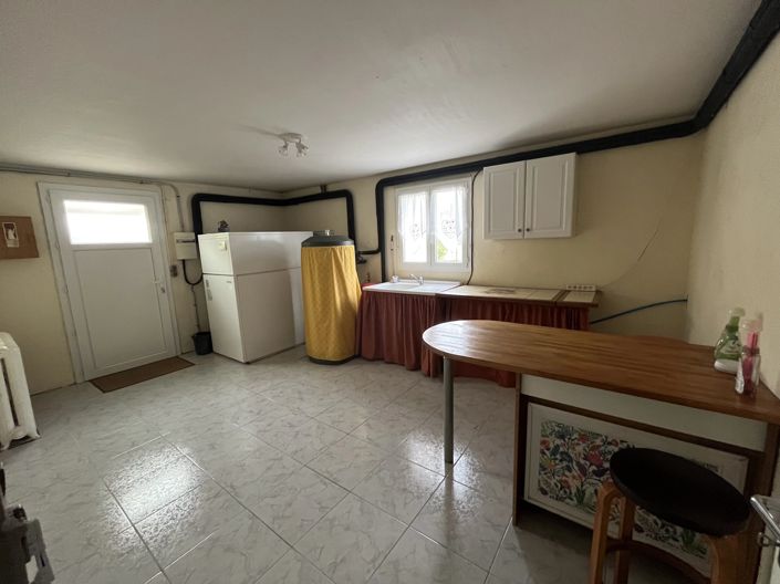 Image No.8-4 Bed House for sale