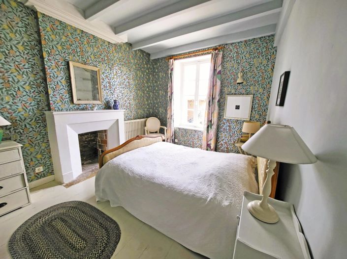 Image No.8-Maison de village de 6 chambres à vendre à Neuvicq-le-Chateau