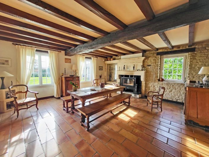 Image No.4-4 Bed House for sale
