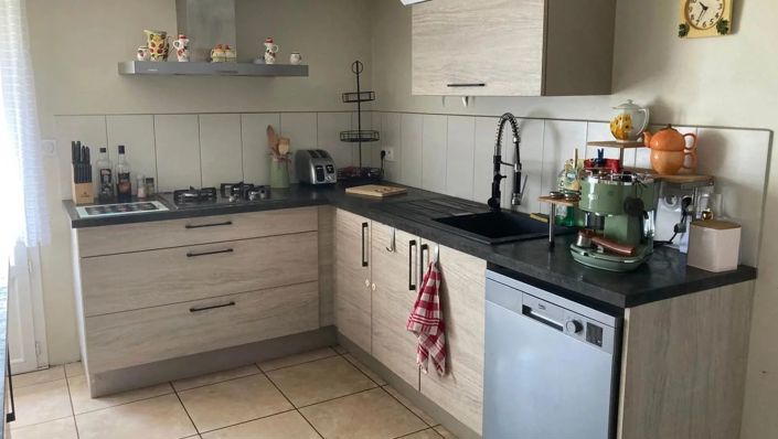 Image No.5-4 Bed House for sale