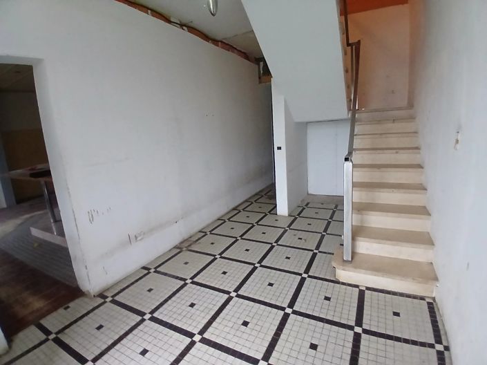 Image No.5-3 Bed House for sale