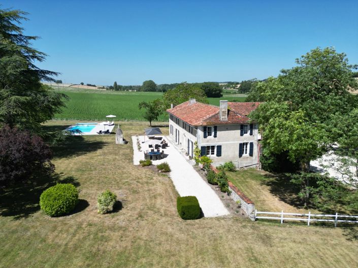 Image No.3-5 Bed House for sale
