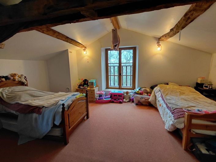 Image No.12-4 Bed House for sale
