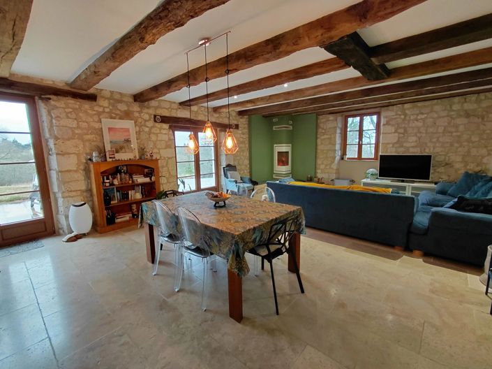 Image No.3-4 Bed House for sale