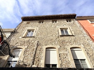 1 - Carcassonne, Propiedad