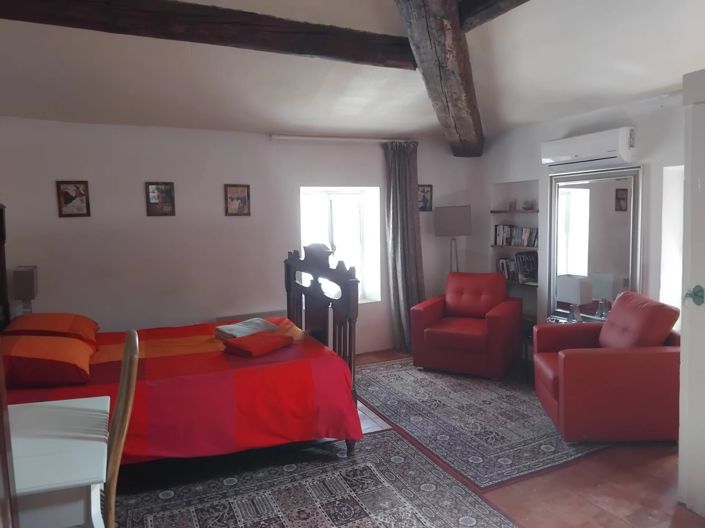 Image No.11-3 Bed House for sale
