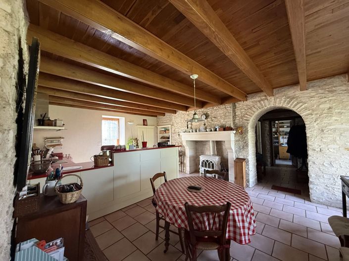 Image No.3-3 Bed Farmhouse for sale