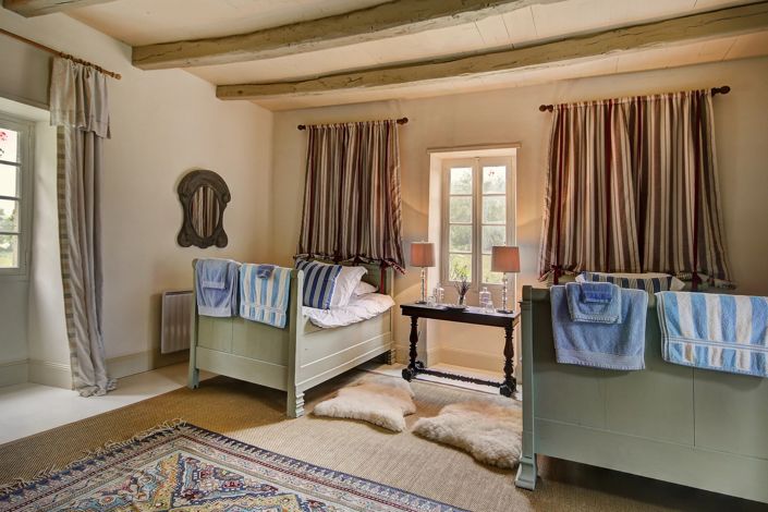 Image No.15-8 Bed House for sale