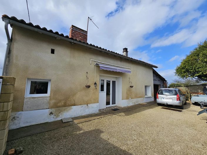 Image No.4-Maison de village de 2 chambres à vendre à Chasseneuil-sur-Bonnieure