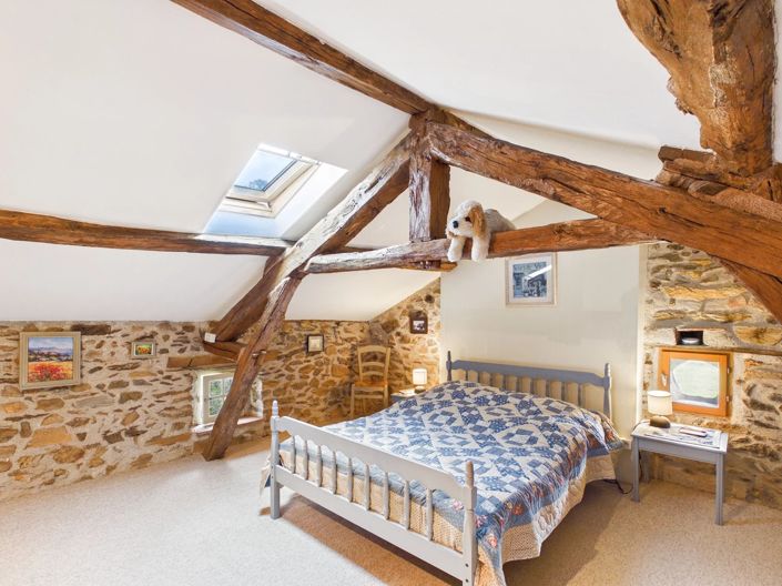 Image No.11-3 Bed House for sale