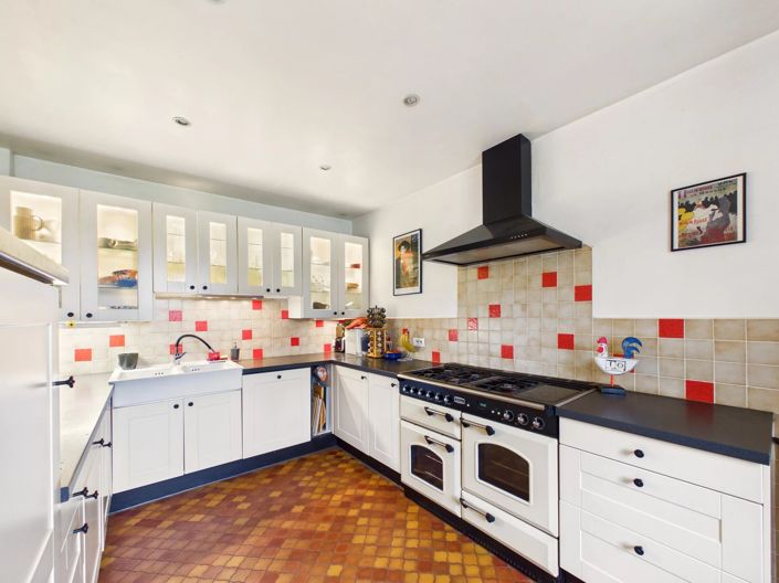 Image No.12-3 Bed House for sale
