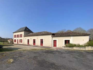 1 - Vienne, House