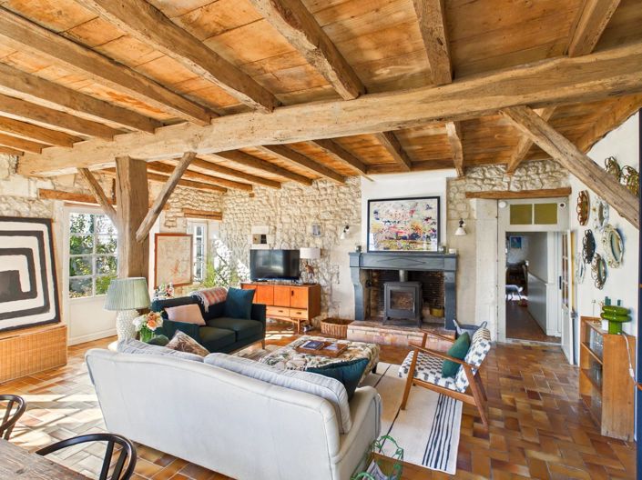 Image No.9-6 Bed House for sale