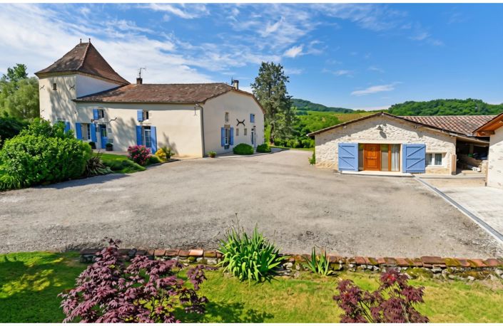 Image No.11-10 Bed House for sale