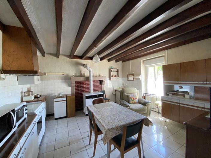 Image No.6-5 Bed House for sale