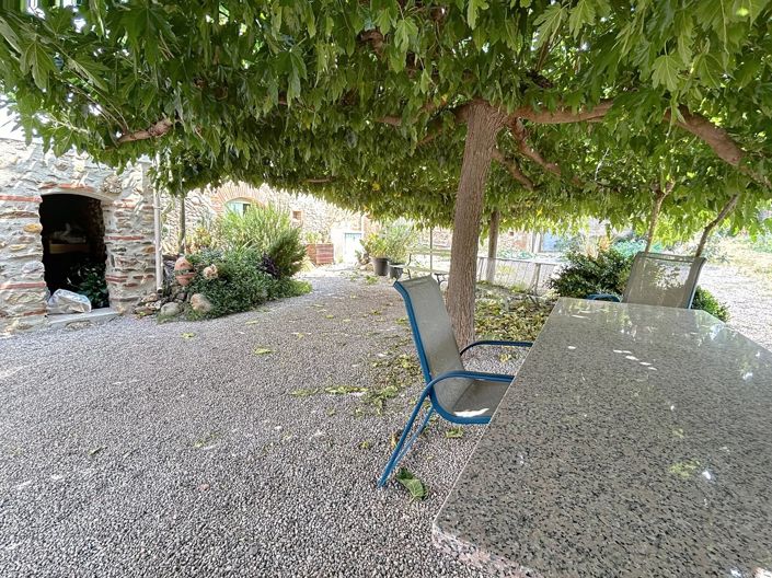 Image No.5-5 Bed House for sale