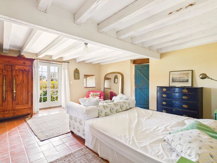 Image No.5-7 Bed House for sale
