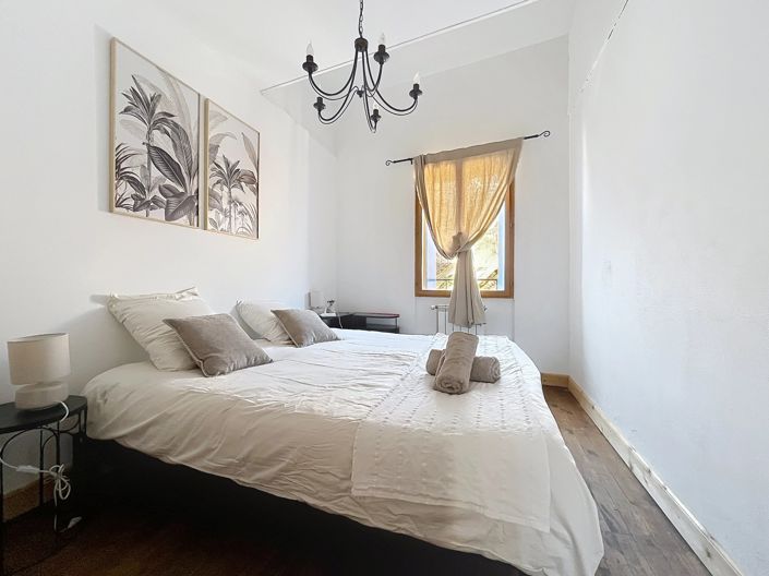 Image No.9-3 Bed Village House for sale