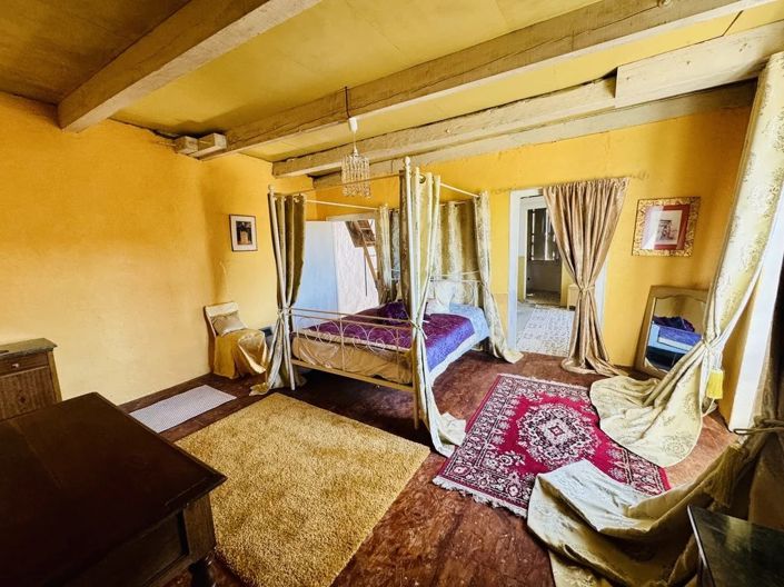 Image No.7-2 Bed House for sale