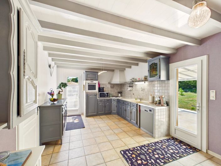Image No.5-4 Bed House for sale