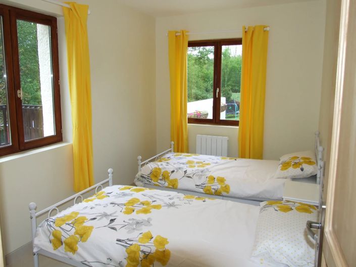 Image No.15-10 Bed House for sale