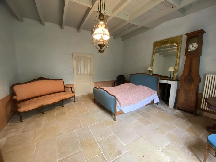 Image No.7-3 Bed House for sale