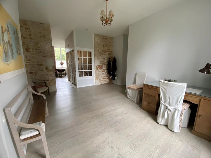 Image No.9-3 Bed House for sale
