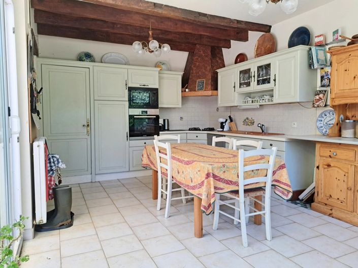 Image No.4-2 Bed House for sale