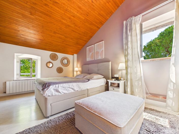 Image No.10-4 Bed Village House for sale