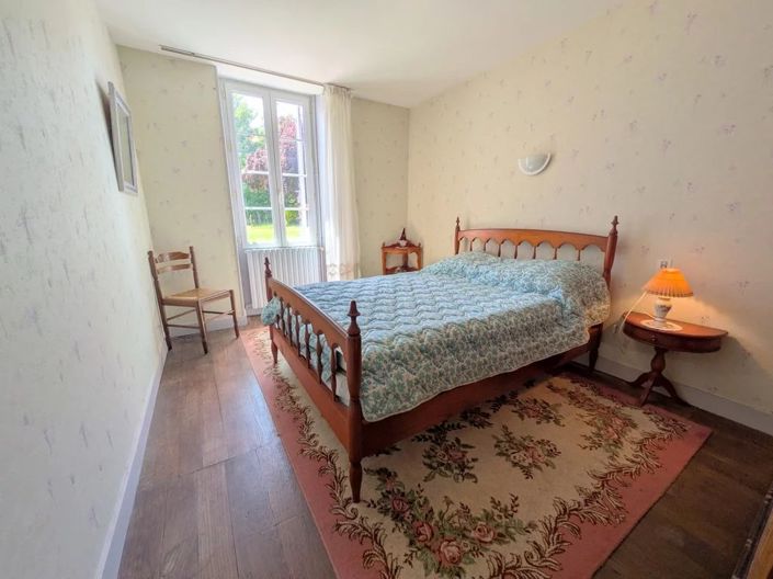Image No.6-3 Bed House for sale