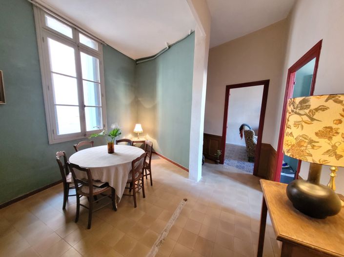 Image No.3-4 Bed House for sale
