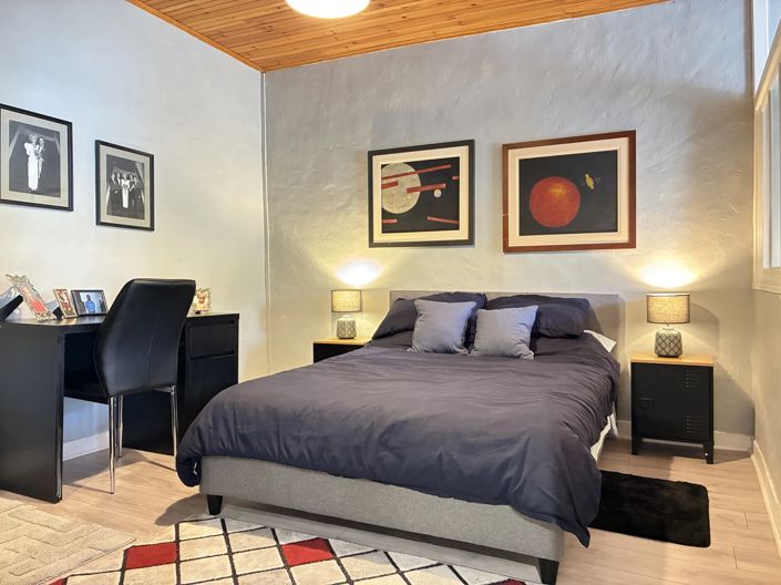 Image No.8-2 Bed Village House for sale