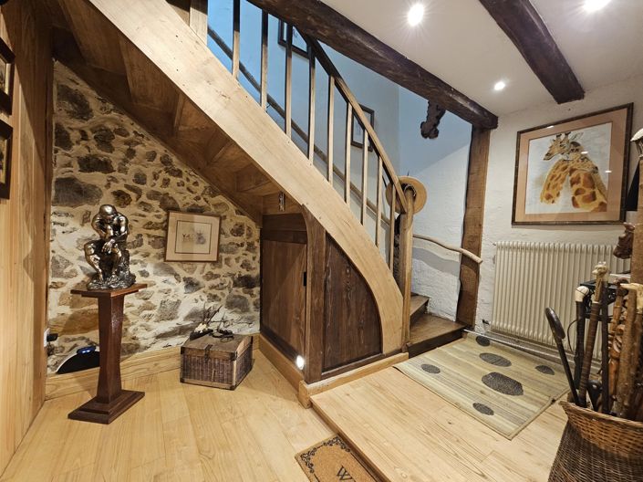 Image No.5-4 Bed House for sale