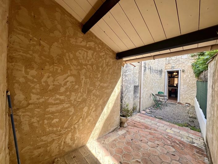 Image No.10-2 Bed House for sale