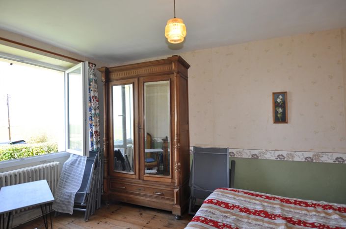 Image No.9-3 Bed House for sale