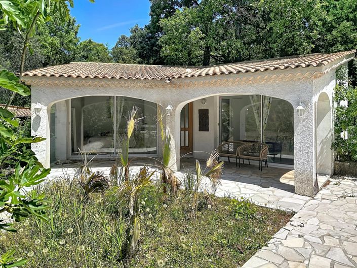 Image No.4-5 Bed House for sale