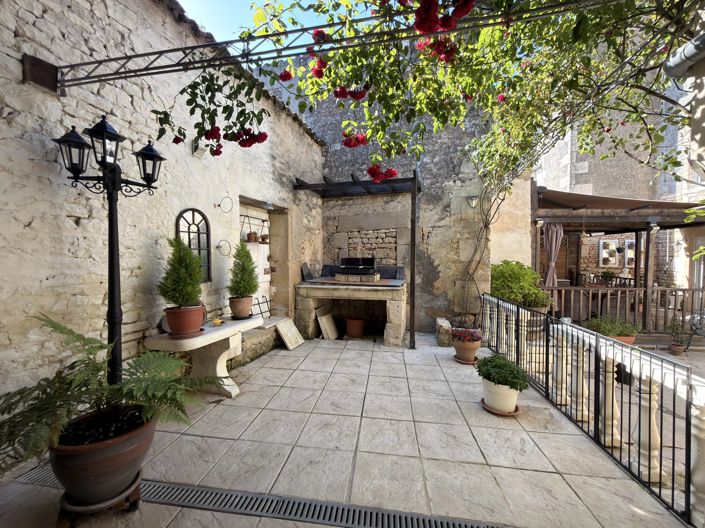 Image No.3-5 Bed House for sale