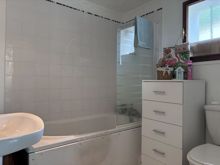 Image No.8-2 Bed Village House for sale