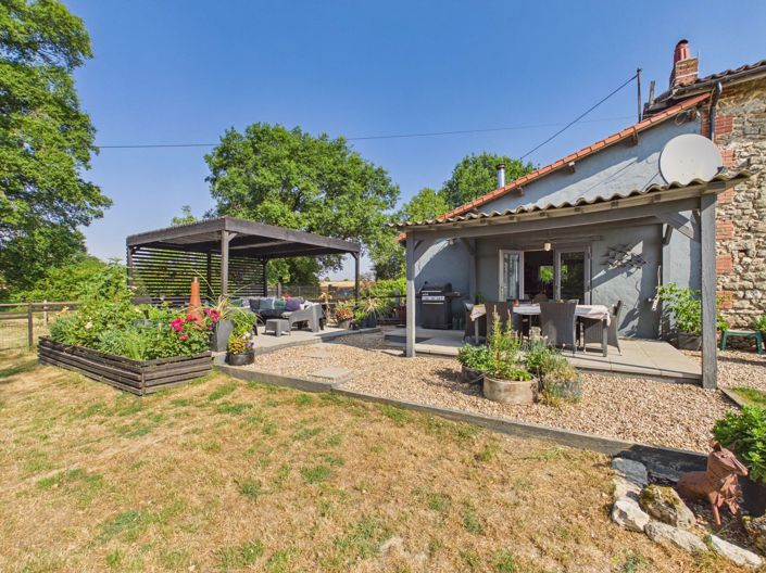 Image No.14-4 Bed House for sale